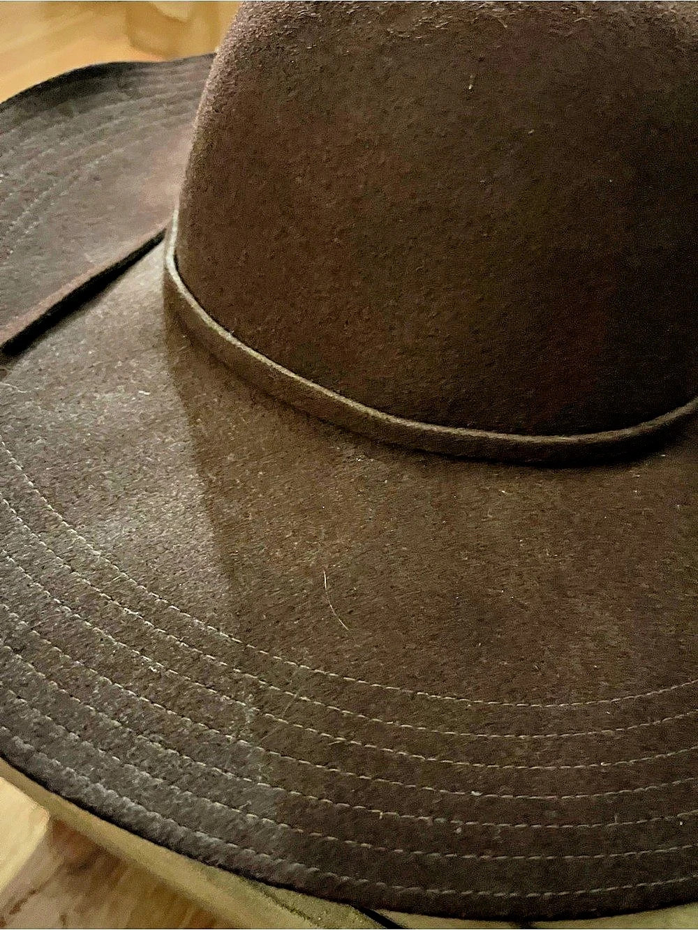 Mantles Brown Felt Wide Brim Hat